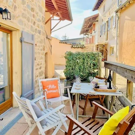 Bienvenue Au Clos D Albertine * Lancié